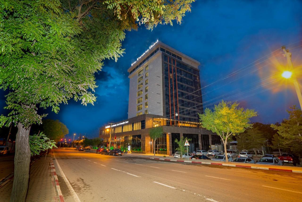 New Karaman Hotel ภายนอก รูปภาพ