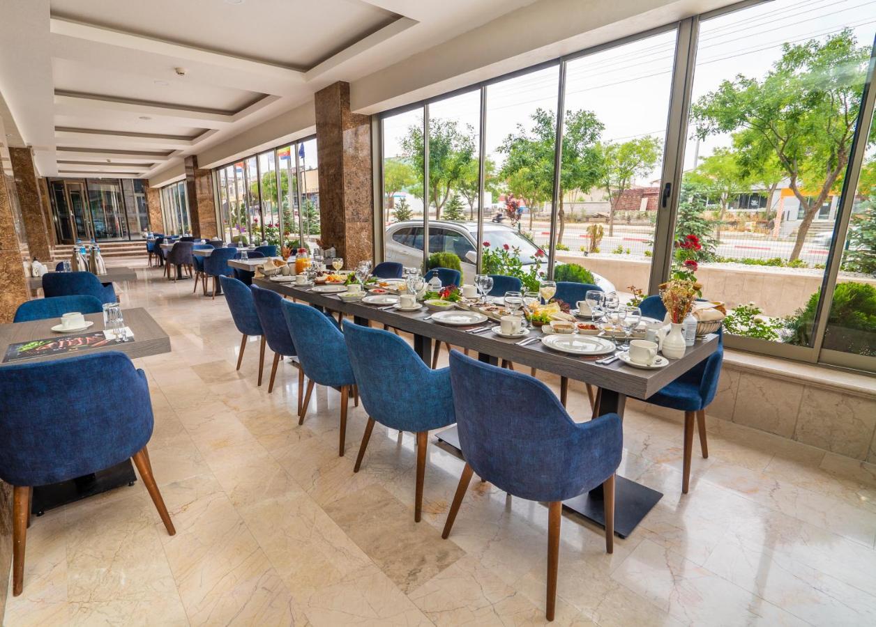 New Karaman Hotel ภายนอก รูปภาพ
