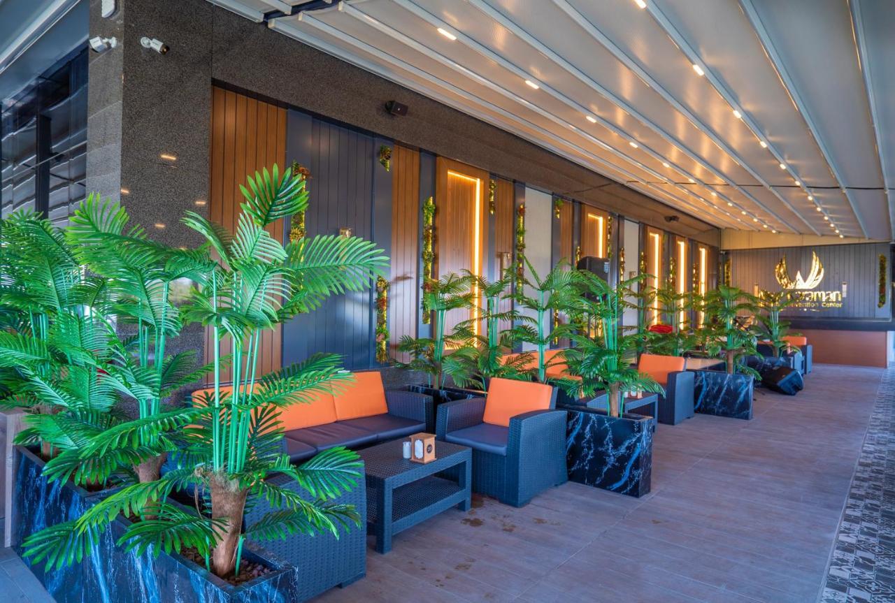 New Karaman Hotel ภายนอก รูปภาพ